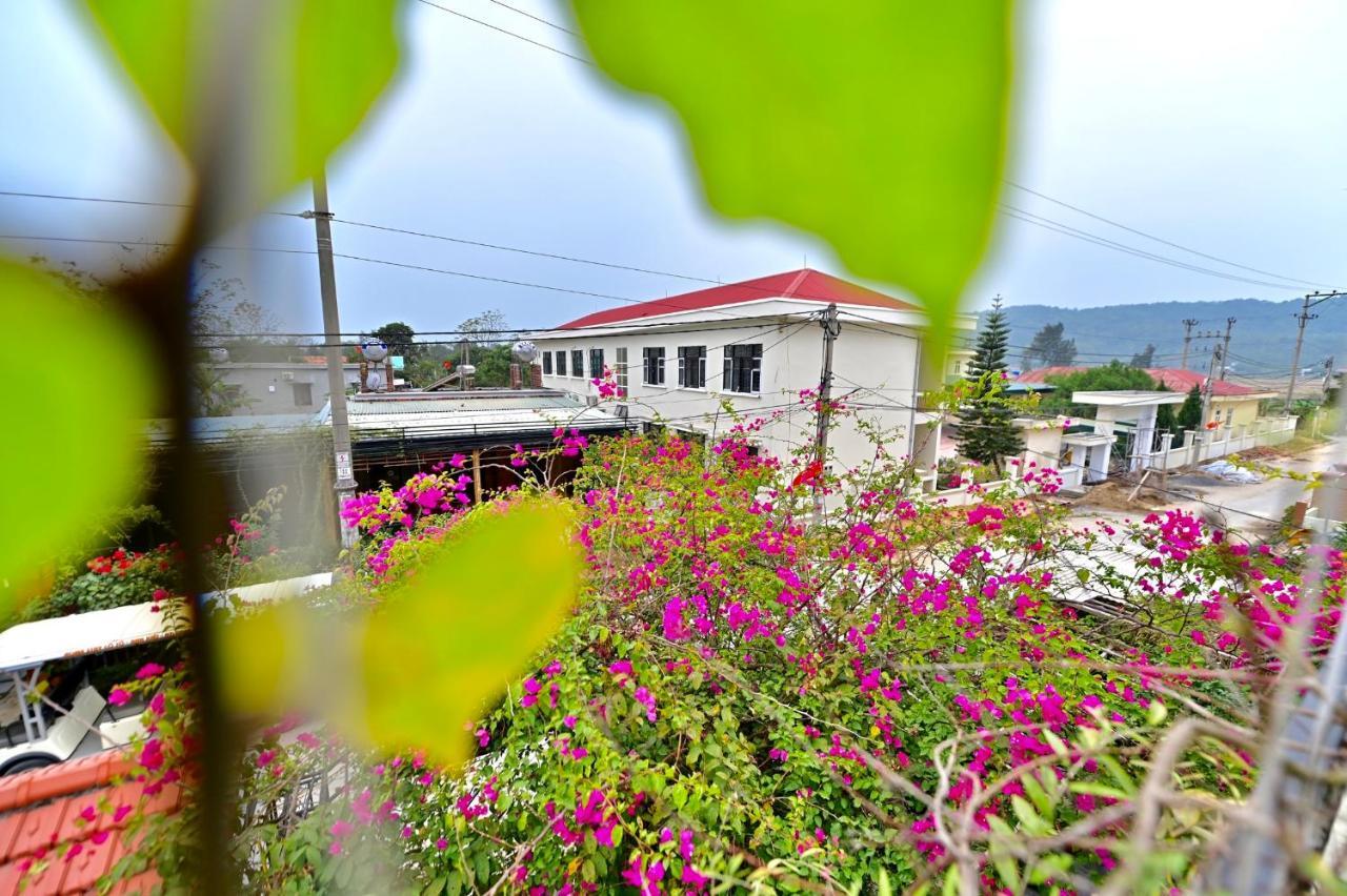 Coto Center Homestay Dao Co To Exterior foto